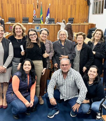 CÂMARA HOMENAGEIA PROFESSORA LYGIA ARRAIS SERODIO BACCIOTTI PELOS 101 ANOS DE VIDA