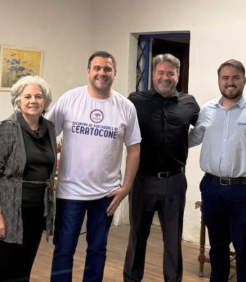 JUNHO VIOLETA É ENCERRADO COM SUCESSO DURANTE O IL ENCONTRO DE PORTADORES DE CERATOCONE NO RIO DE JANEIRO