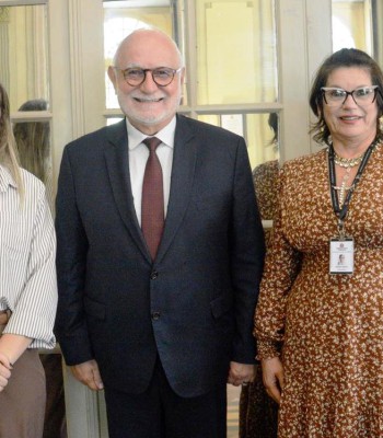 JULIANE BINOTTO BUSCA PARCERIAS EM SÃO PAULO PARA FORTALECER POLÍTICAS PÚBLICAS DE INCLUSÃO E CIDADANIA EM LEME