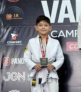 KALEB ÂNGELO CONQUISTA VICE-CAMPEONATO EM SÃO PAULO E SEGUE FIRME RUMO AO BRASILEIRO