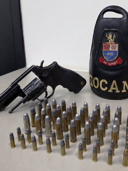 ARMA FURTADA HÁ MAIS DE 10 ANOS É ENCONTRADA DURANTE LIMPEZA DE RESIDÊNCIA EM LEME