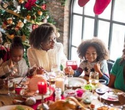 Autismo e Festas de Fim de Ano: Transformando Momentos Especiais em Experiências Positivas}