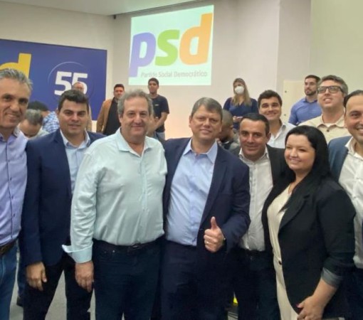 Prof. Marcelo e Josi confirmam pré-candidaturas a deputados estadual e federal}