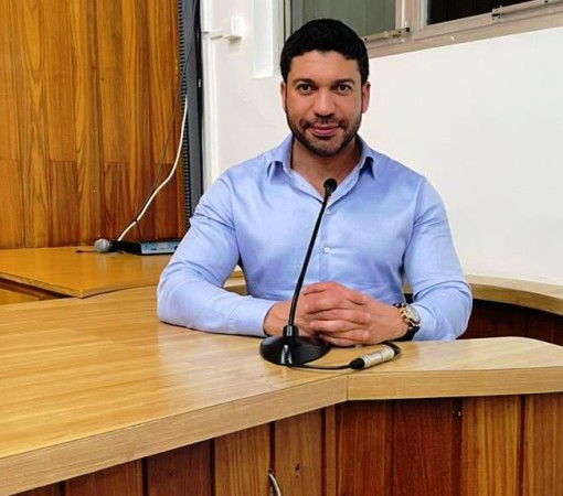 DR. DAVID PEDRÃO PEDE QUE PREFEITURA DE LEME VIABILIZE O REPASSE DO IFA - INCENTIVO FINANCEIRO ADICIONAL AOS AGENTES COMUNITÁRIOS DE SAÚDE E DE COMBATE ÀS ENDEMIAS}