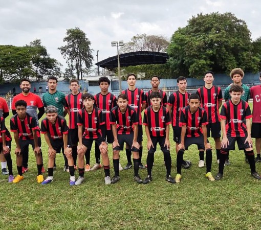 CIFA VENCE MENINOS DA VILA E ASSUME A LIDERANÇA DA COPA PAULISTA DO INTERIOR SUB-15}