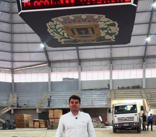 OBRAS DO NOVO GINÁSIO MUNICIPAL DE ESPORTES CONTINUAM}