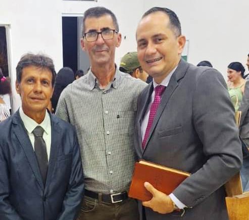 PASTOR ELIEL BATISTA DE OLIVEIRA TOMA POSSE NA ASSEMBLEIA DE DEUS MINISTÉRIO MADUREIRA NO JARDIM IMPERIAL}