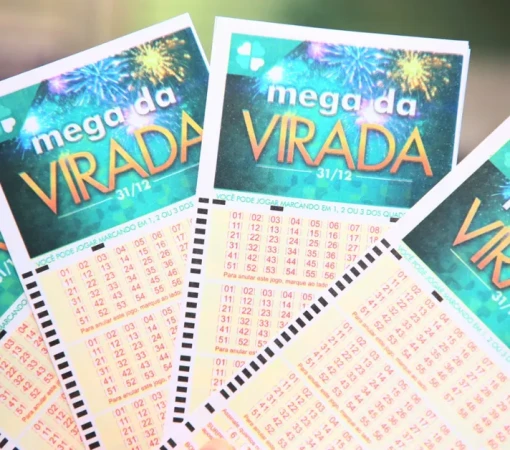 Mega da Virada 2022 deve pagar R$ 500 milhões}