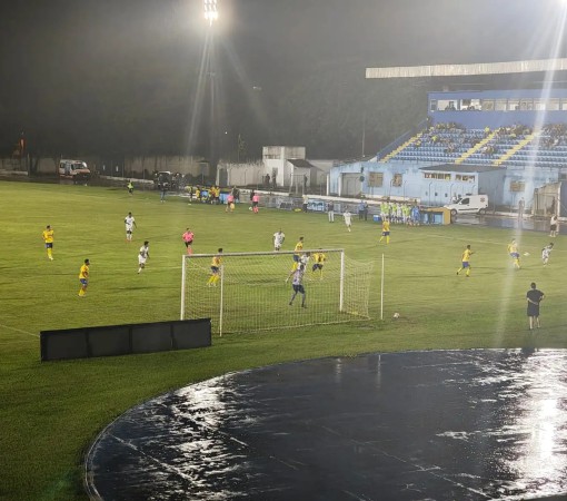 LEMENSE CONQUISTA IMPORTANTE VITÓRIA FORA DE CASA}