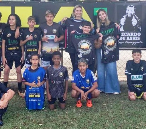 O ETERNO VEREADOR, RICARDINHO É HOMENAGEADO PELO PROJETO MENINOS DA VILA}