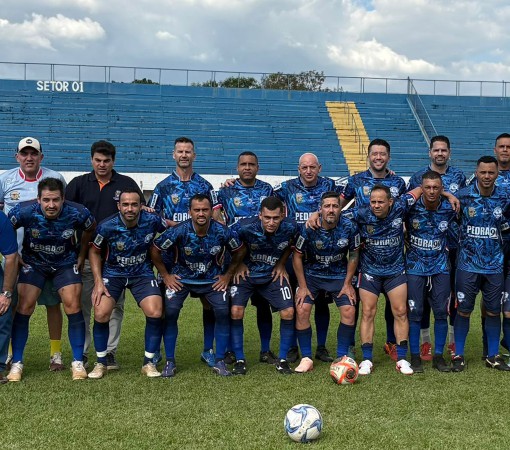 GOLEADA E ESPETÁCULO NO BRUNO LAZZARINI}