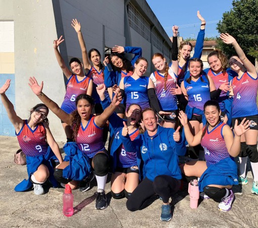 VÔLEI FEMININO DE LEME ENCERROU A PARTICIPAÇÃO NOS JOGOS REGIONAIS EM BRAGANÇA PAULISTA ENTRE OS 8 MELHORES TIMES}