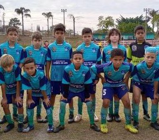 Escolinha de Futebol de Leme}