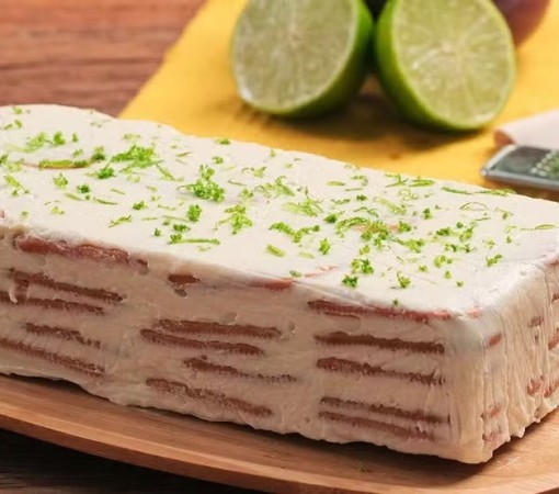 PAVÊ DE LIMÃO FÁCIL E DELICIOSO}
