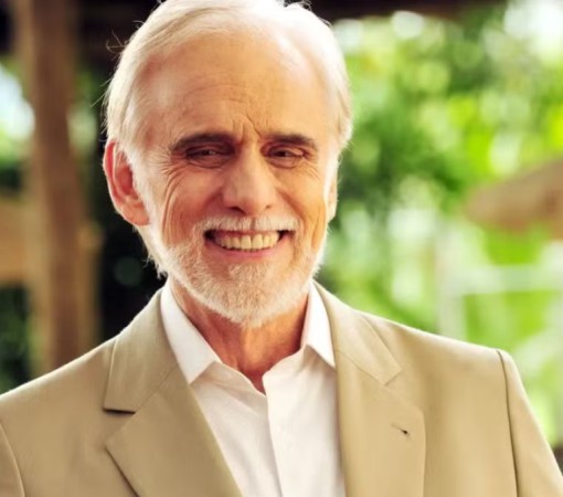 MORRE O ATOR FRANCISCO CUOCO}