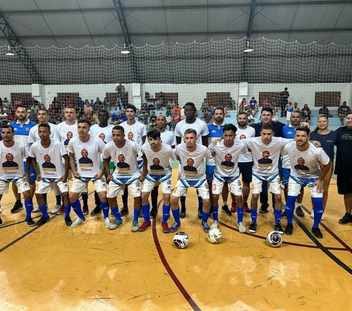 LEME VENCE ÁGUA VERMELHA NA TAÇA EPTV DE FUTSAL}