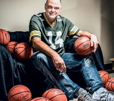 ADEUS A OSCAR SCHMIDT, O ETERNO “MÃO SANTA” DO BASQUETE BRASILEIRO}