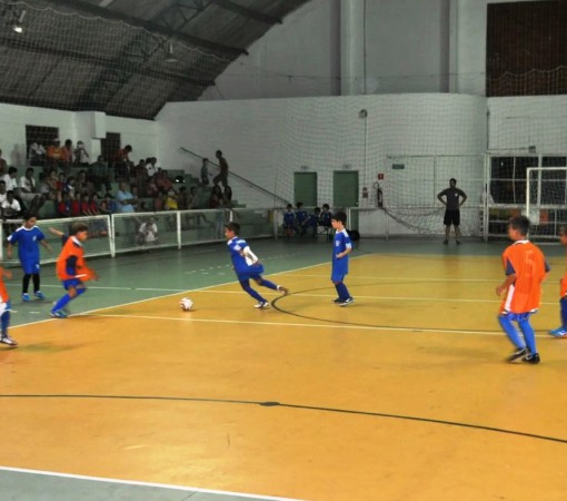 DIVULGADAS AS NOVAS DATAS DE TREINAMENTO DO FUTSAL}