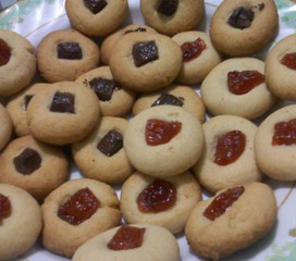 BISCOITOS AMANTEIGADOS}