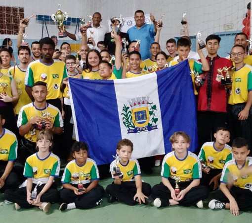 1ª Copa Oswaldo José Gola Li Tchuo Pá Kung Fu}