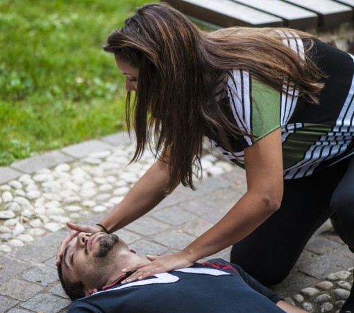 SÍNDROME VASOVAGAL PRECISA DE CUIDADOS FREQUENTES, MAS É POSSÍVEL PREVENIR}