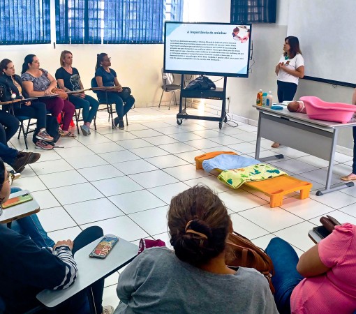 Capacitação de novos Monitores de Educação da Rede Municipal de Ensino}