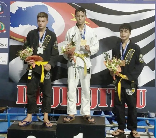 ATLETA DE LEME É CAMPEÃO NO PAULISTA OPEN DE JIU-JITSU}