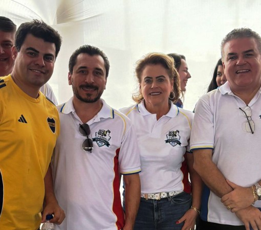 LEME RECEBE O 3º RODEIO DE CAMINHÕES E VALORIZA PROFISSIONAIS DA ESTRADA}
