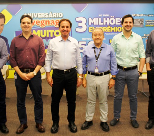 ANIVERSÁRIO DE 49 ANOS DO SAVEGNAGO SUPERMERCADOS TERÁ PRÊMIOS DE R$ 3 MILHÕES PARA CLIENTES}