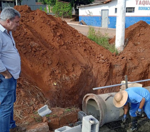 SAECIL realiza obras de prolongamento de galeria no Taquari Ponte}