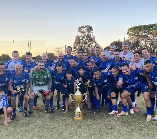 VETERANOS FC CONQUISTA O TÍTULO DA COPA HB MALHARIA 38+}