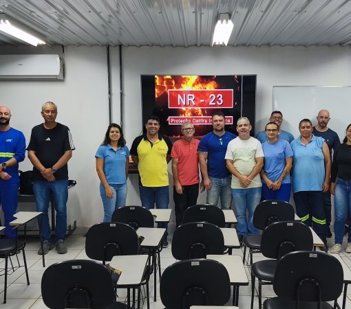 EQUIPES DA ETA PARTICIPAM DE CURSO SOBRE SEGURANÇA DO TRABALHO E EMERGÊNCIA}