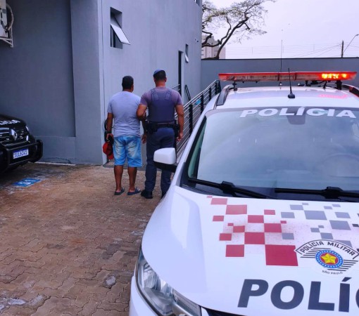 FLAGRANTE DE ADULTERAÇÃO DE SINAIS IDENTIFICADORES DE VEÍCULO DE 02/10/2025}