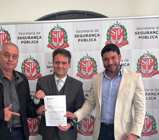 VEREADORES DR. DAVID PEDRÃO E CORONEL JOÃO ARRAIS BUSCAM INVESTIMENTOS DO ESTADO PARA FORTALECER A SEGURANÇA PÚBLICA DE LEME}