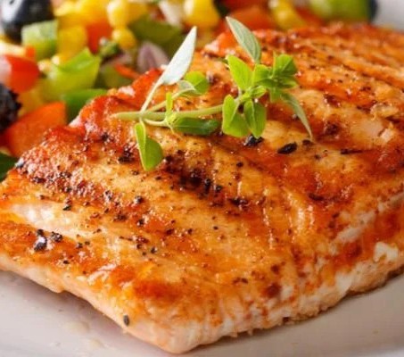 SALMÃO GRELHADO}