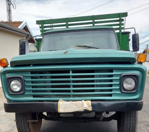 VENDO CAMINHÃO FORD 13.000, ANO 1984,}