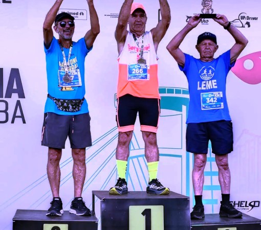 ERIBALDO ENFRENTA 42 KM E CONQUISTA TERCEIRO LUGAR}