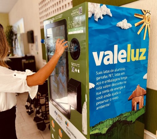 Moradores de Leme e Pirassununga podem pagar conta de luz com resíduos recicláveis; veja como}