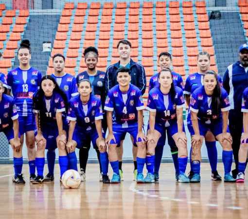 UMA NOITE HISTÓRICA PARA O FUTSAL FEMININO DE LEME}