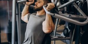 TREINAR DE MANHÃ, À TARDE OU À NOITE: O QUE MUDA NO DESEMPENHO?