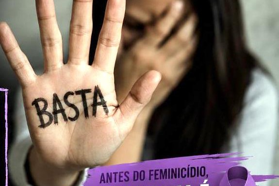 FEMINICÍDIOS E AGRESSÕES CONTRA MULHERES ACENDEM ALERTA E REFORÇAM DEBATE SOBRE A EFETIVIDADE DA PROTEÇÃO}