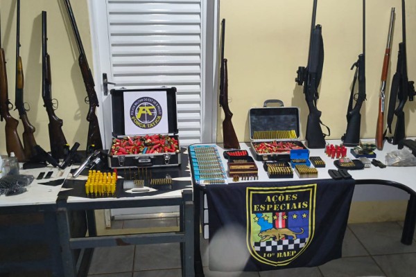 FLAGRANTE PORTE ILEGAL DE ARMA DE FOGO DE 16/06/2025}