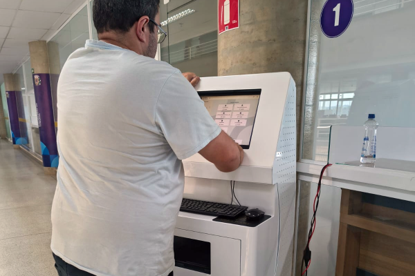 SECRETARIA DE FINANÇAS IMPLANTA TOTEM DE AUTOATENDIMENTO PARA FACILITAR ATENDIMENTO AO CIDADÃO}
