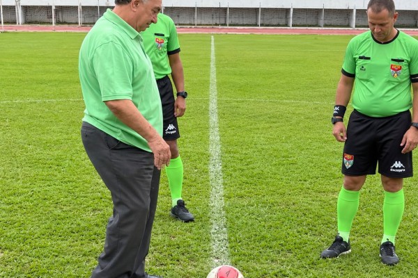 1ª COPA REGIONAL DE VETERANOS LUIZ SIMIONI JÚNIOR SERÁ REALIZADA EM SETEMBRO}