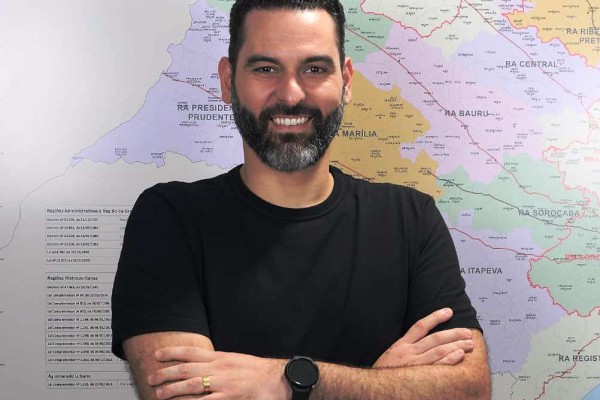 RÔMULO RIPPA DEIXA SECRETARIA DE DESENVOLVIMENTO URBANO E HABITAÇÃO E ANUNCIA PRÉ-CANDIDATURA A DEPUTADO ESTADUAL PELO PSD}