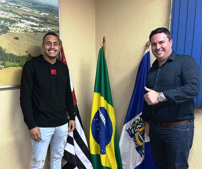 ATLETA LITHIERRY SILVA É ORGULHO DE LEME