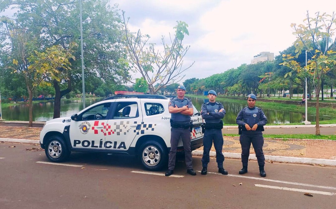 POLÍCIA MILITAR DA CIDADE DE LEME RECEBE ALUNOS DO CURSO DE FORMAÇÃO DE SOLDADOS DO 36º BPM/I