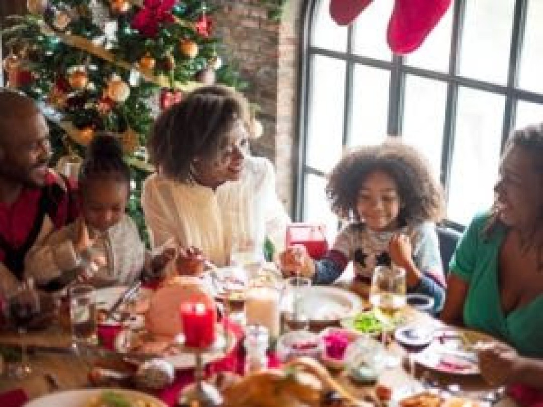 Autismo e Festas de Fim de Ano: Transformando Momentos Especiais em Experiências Positivas