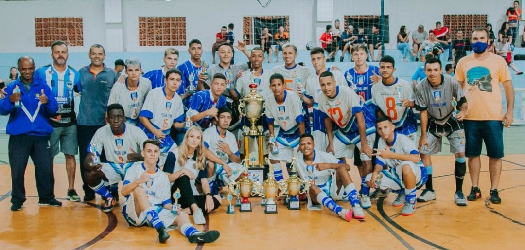 Sub 18 é campeão invicto da Liga Ferreirense de Futsal