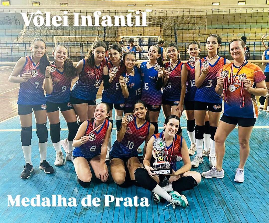 EQUIPE INFANTIL FEMININA DE VÔLEI CONQUISTA MEDALHA DE PRATA